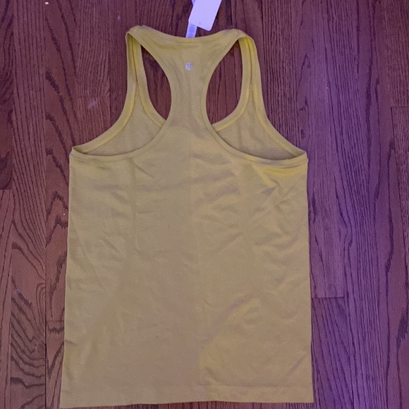 Lululemon Swiftly Tech Tank yellow pear size 8 - Picture 4 of 4